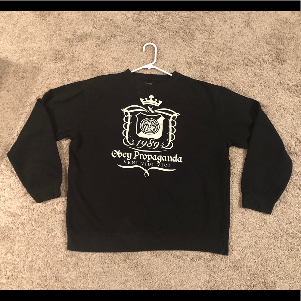 Obey black crew neck.